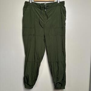 Athleta Expedition Jogger Lightweight Travel Pants Green Women Size 14 Outdoor